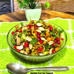 Moong Moth Sprouts Chaat - Protein-Rich Weight Loss Healthy chaat A picture of Moong Moth Sprouts Chaat - Protein-Rich Weight Loss Healthy chaat.
