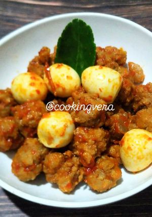 Foto resep Balado Bola Daging Telor Puyuh