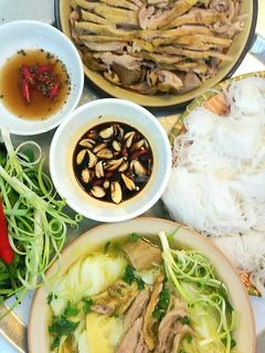 Hình của món Bún măng vịt.