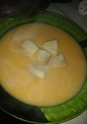 Una foto de Sopa crema & Croûtons 😍
