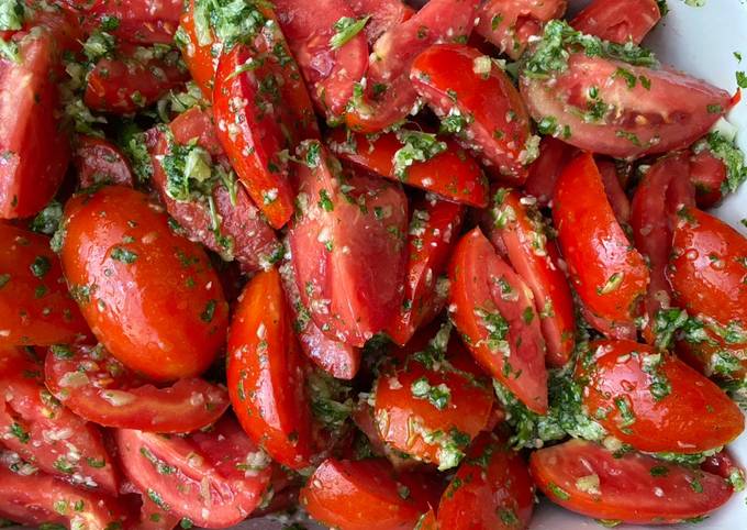 11 летних рецептов с помидорами