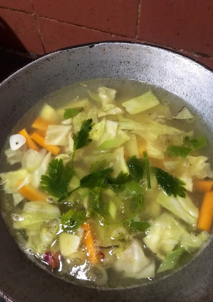 Resep Sop sayur kentang BuRis (Bumbu Iris) oleh Ibu Biasa - Cookpad