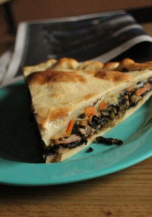 Una foto de Empanadón a contramano y alio-oli para heroicos