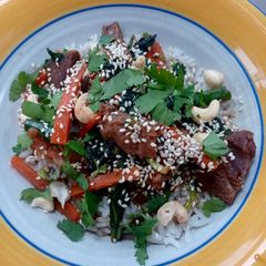 A picture of Beef stir fry.