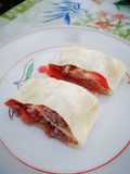 Sfoglia di mozzarella homemade farcita con pomodoro e tonno