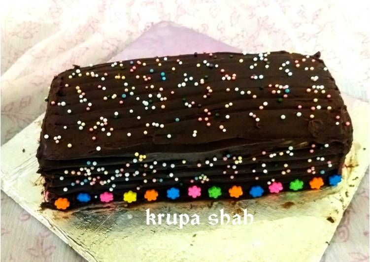 Recipe of Perfect Leftover roti and milk chocolate&#39;s chocolate log cake