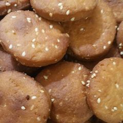 A picture of Meethi tikkia.