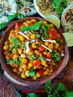 मटर कुलचा (matar kulcha recipe in hindi) रेसिपी मुख्य फोटो