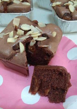 Foto resep Chocolate Almond Dates Cake [ DEBM ]