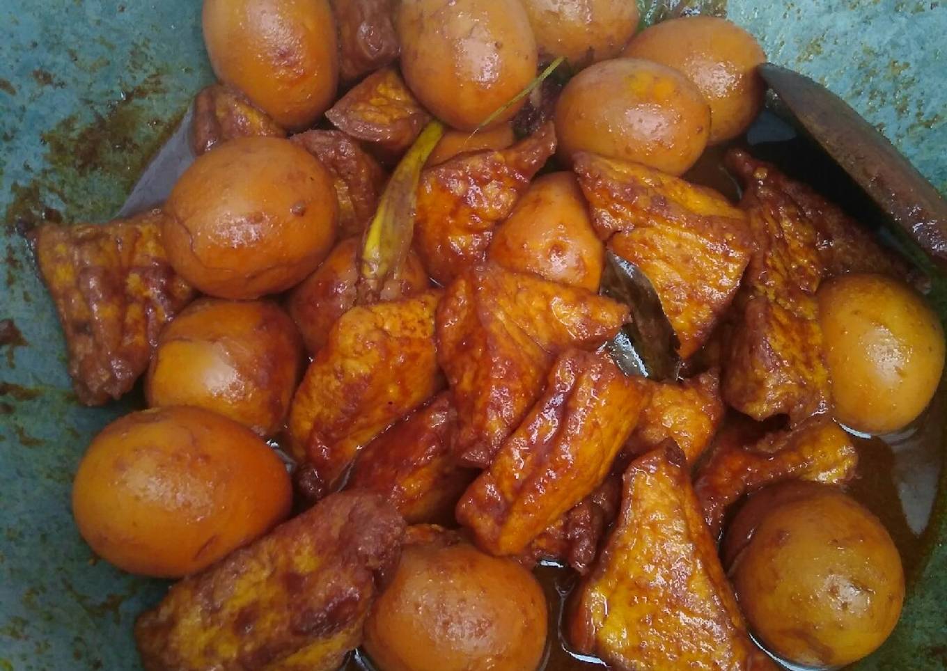 Langkah Mudah untuk Membuat Semur Tahu Telur untuk Nasi Uduk Betawi Anti Gagal