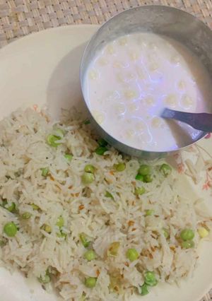A picture of Matar pulao.