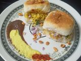 દાબેલી (Dabeli recipe in gujarati)