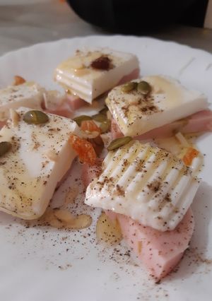 Una foto de Almuerzo o desayuno, la vida con miel es más dulce 😋