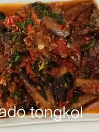 Langkah Mudah untuk Membikin Resep Balado tongkol iris kemanggi yang  Bikin Ketagihan Anti Ribet, Lezat Sekali