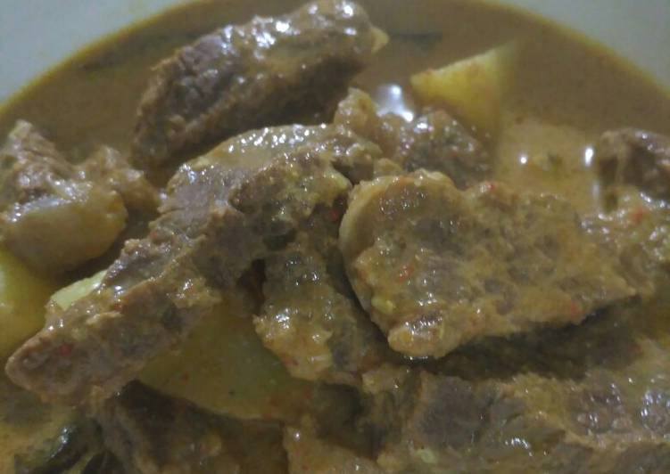 Gulai daging Padang ala mamakku????