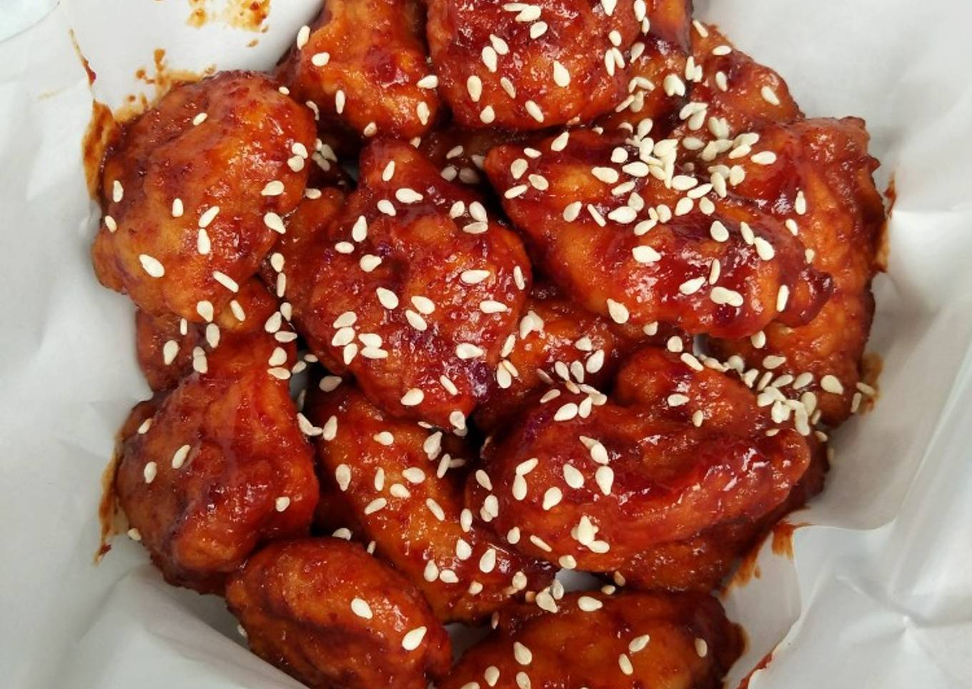 Yangnyeom Chicken (양념치킨)