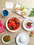 Set Menu Ultah Versi Maksi : Nasi Balado Tuna, Rujak Duo Jambu, Bolu Kukus Semangka, dkk