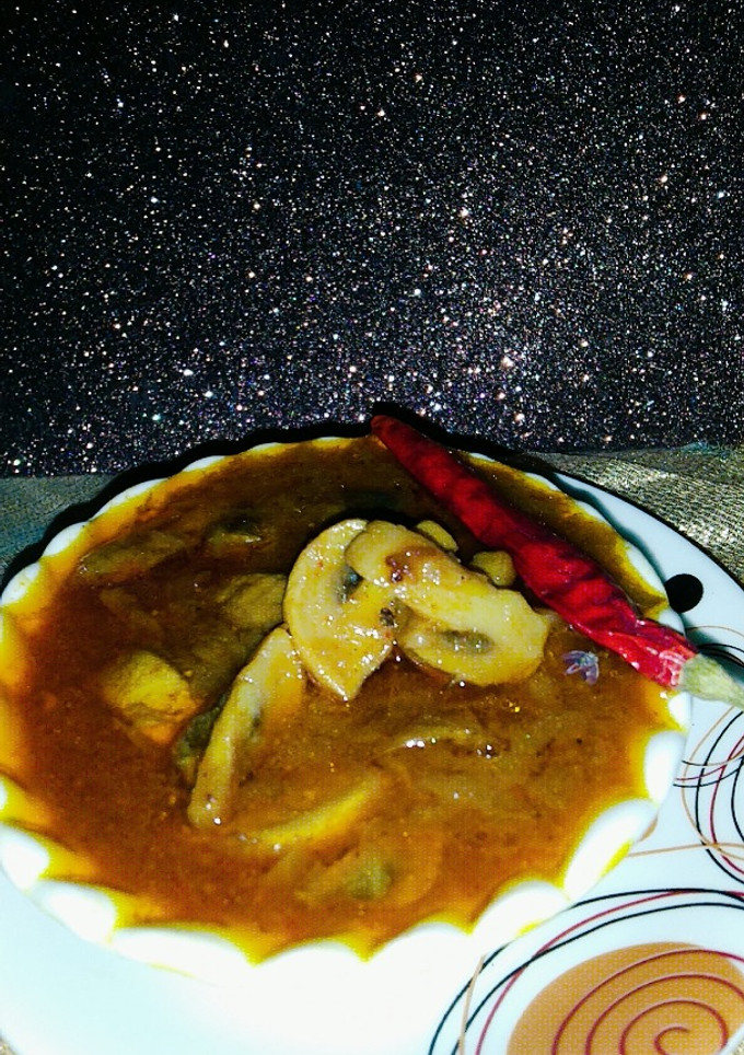 मशरूम की सब्जी (Mushroom sabzi recipe in Hindi) रेसिपी मुख्य फोटो