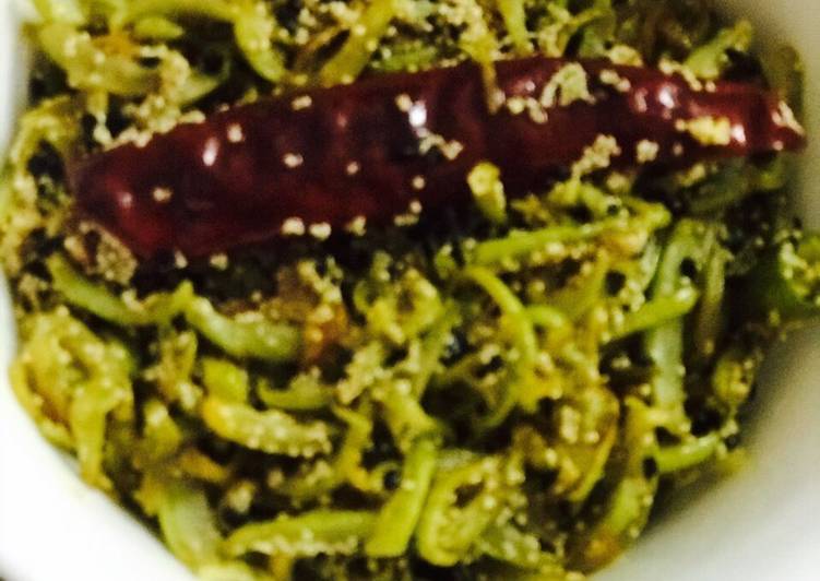 Recipe of Perfect Lau’er Khosha Bhaja (Bottle Gourd Skin Fry) 💁🏻‍♀️