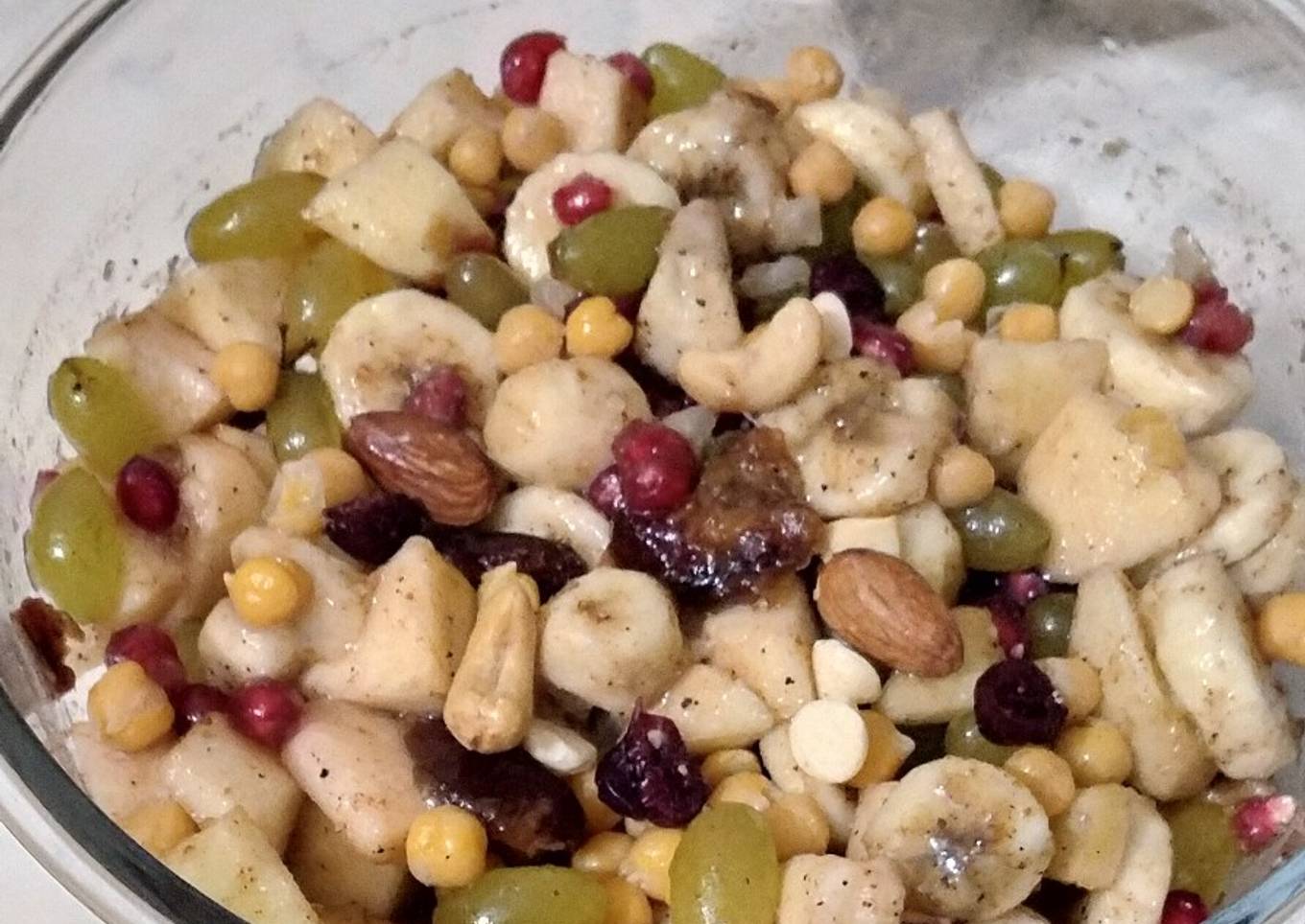 Nutty fruit chat