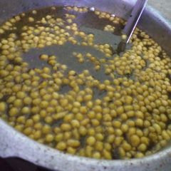 A picture of Jaljeera kanji water.