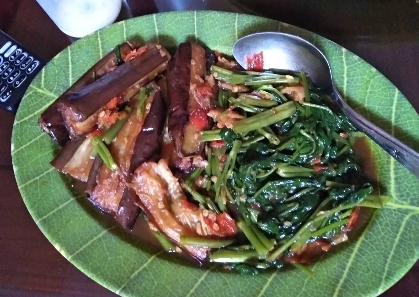 Kah Kangkung Teron Pedas Manispu