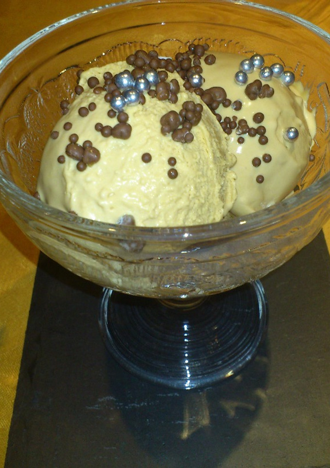 Una foto de Helado de dulce de leche