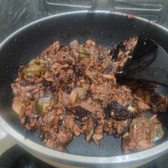 A picture of Tuna Sisig.