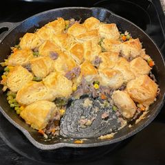 A picture of Skillet Beef and Biscuit Pot Pie.