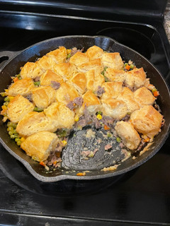 A picture of Skillet Beef and Biscuit Pot Pie.