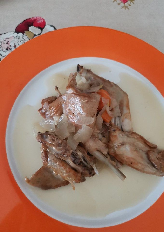 Una foto de Conejo en escabeche Thermomix
