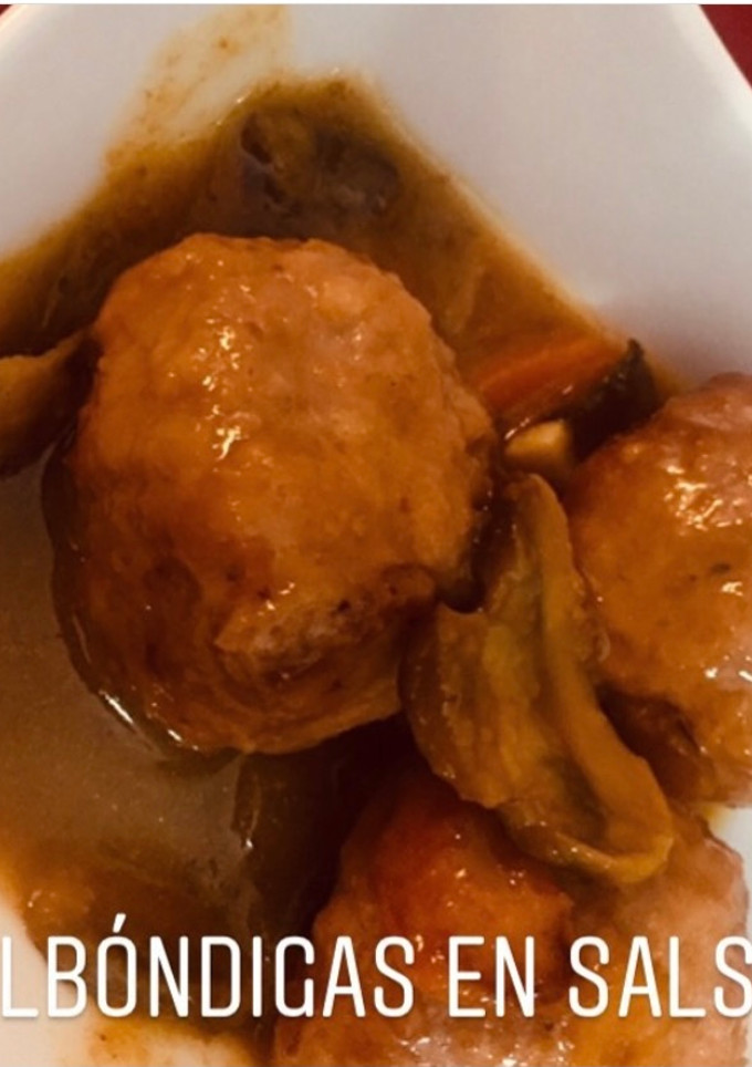Una foto de Albóndigas en salsa
