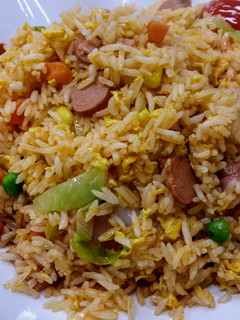 西炒飯(清冰箱料理)(一鍋到底) 的食譜成品照片