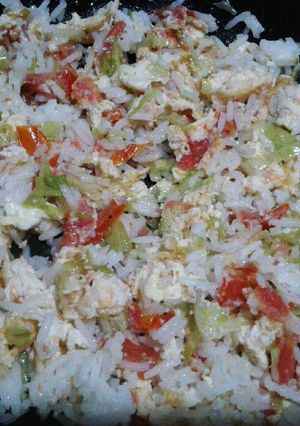 A picture of Egg stir fry rice.