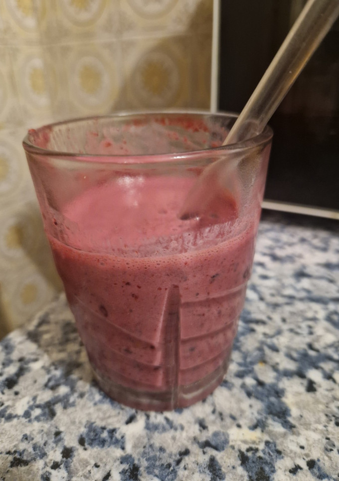 Una foto de Batido de Frutos Rojos