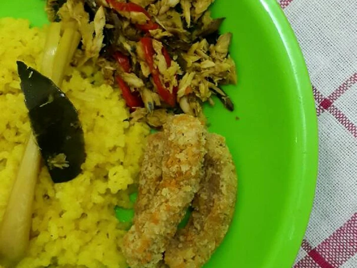 Cara Gampang Menyiapkan Resep  Nasi kuning magicom praktis yang Enak, Menggugah Selera