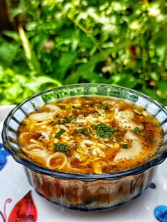 மினஸ்ட்ரோன் வெஜ் சூப் வித் பாஸ்தா (Minestrone soup with pasta) செய்முறை முக்கிய புகைப்படம்