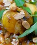 Hột vịt lộn xào me tại nhà