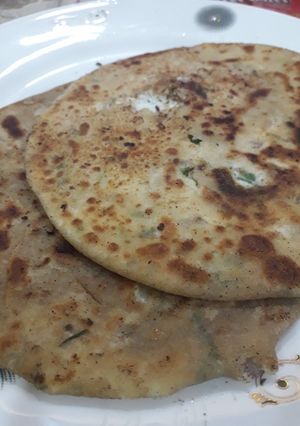 A picture of Paneer onion parantha.