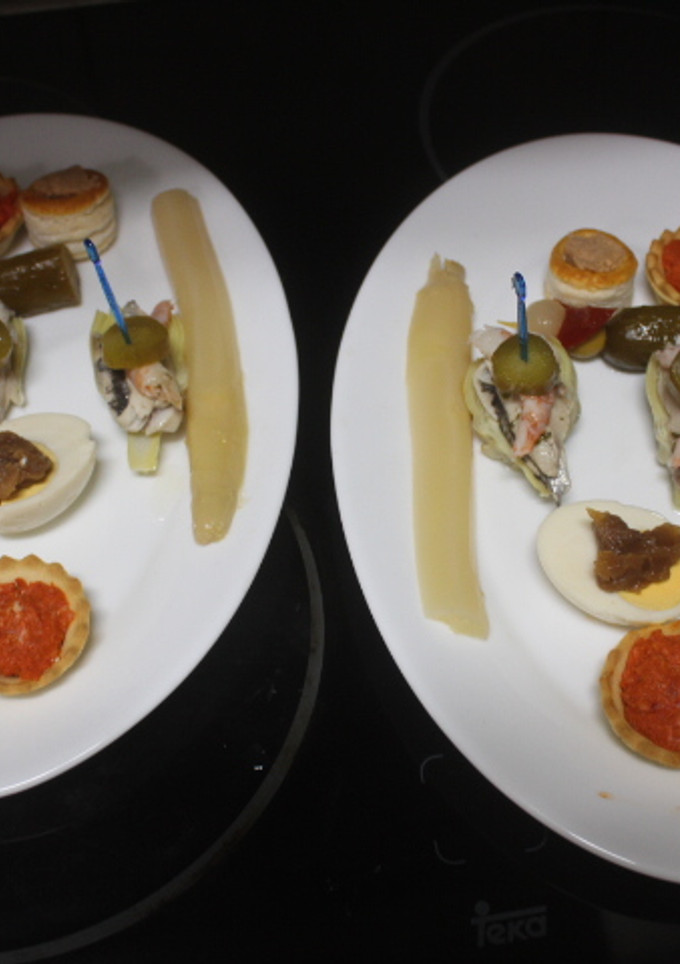 Una foto de Cena de lujo a base de aperitivos