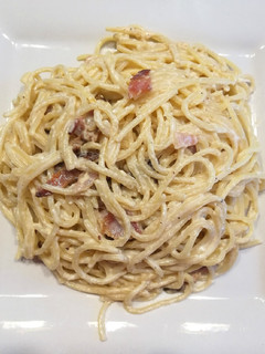 Una foto de Espaguetti Carbonara 🍝