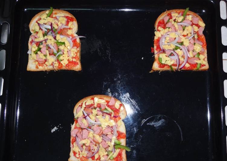 Recipe of Quick Bread Pizza