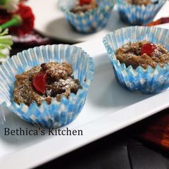 A picture of Plum Semolina Muffins.