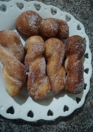 Une photo de Donut tressé