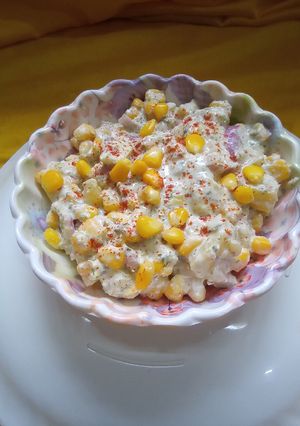 A picture of Potato corn curd salad.