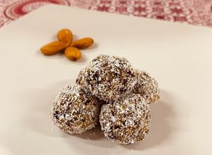 Una foto de Petit fours de uvas pasas