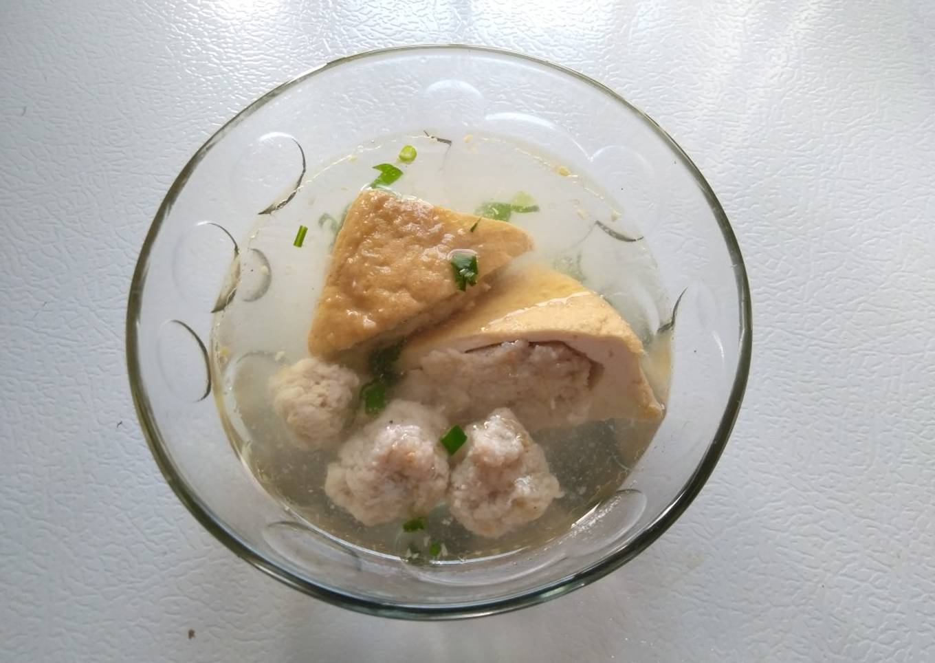 Soup bola2 daging dan tahu