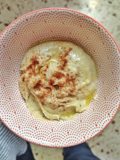 Una foto de Hummus