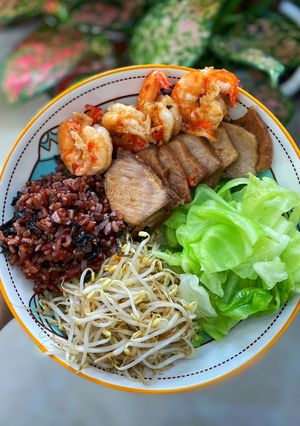 Hình của món Cơm Tôm Thịt Nạc Rang & Rau Luộc Eat Clean.