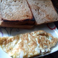 Toast and omlette A picture of Toast and omlette.